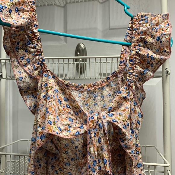 Floral Ruffle Romper - Picture 2 of 7